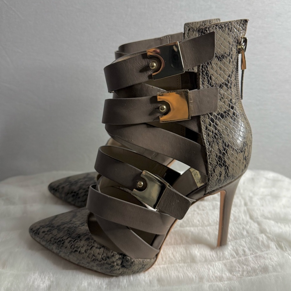 MARCIANO Leather Python Snake Print Booties - Picture 11 of 11